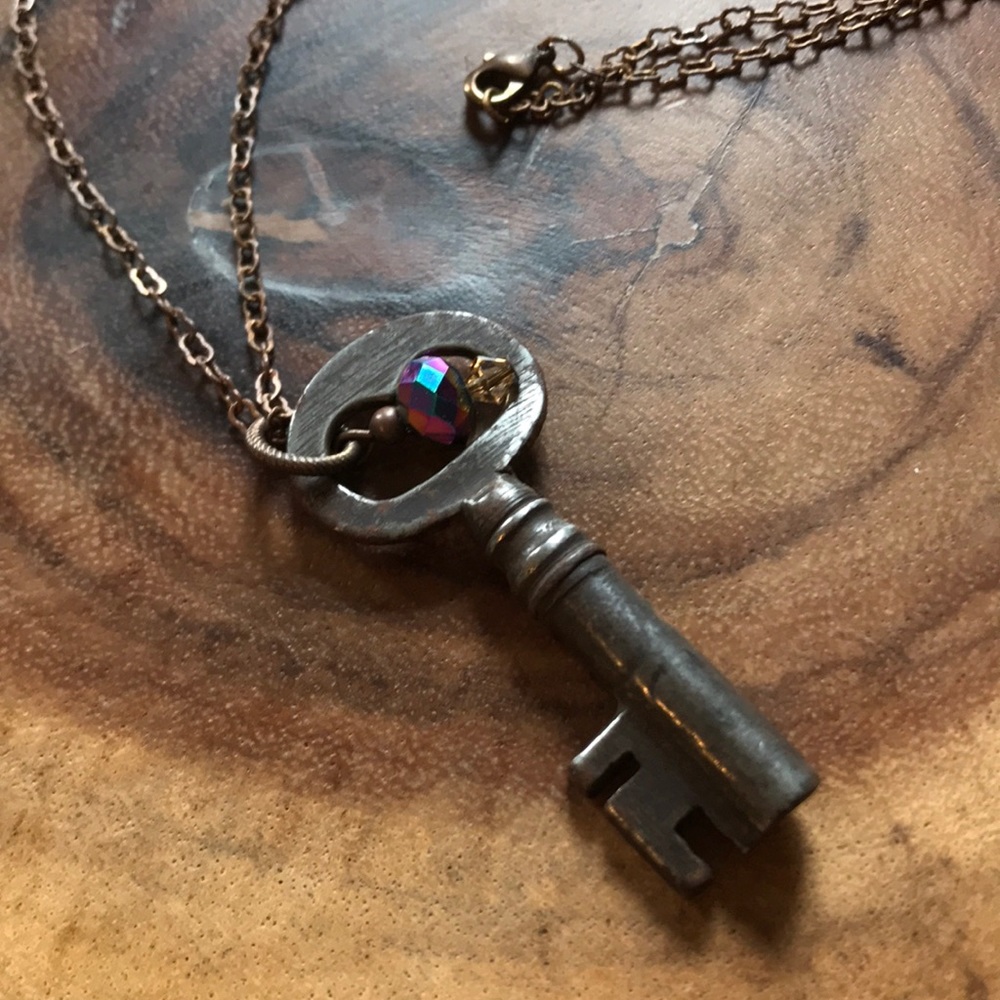 Key necklace - Picture 2 of 3